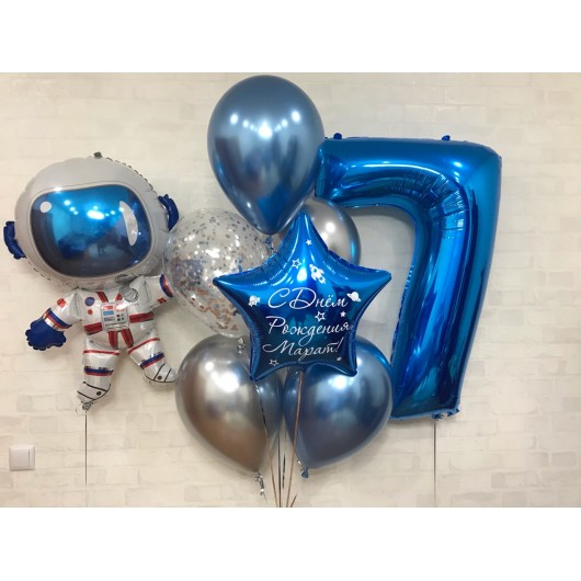Фонтан из воздушных шаров на день рождения (космонавт)
